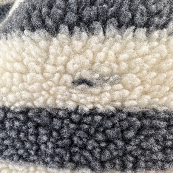 Native Youth Urban Outfitters Men's Cadley Striped Fleece Jacket Size XL - Picture 8 of 9